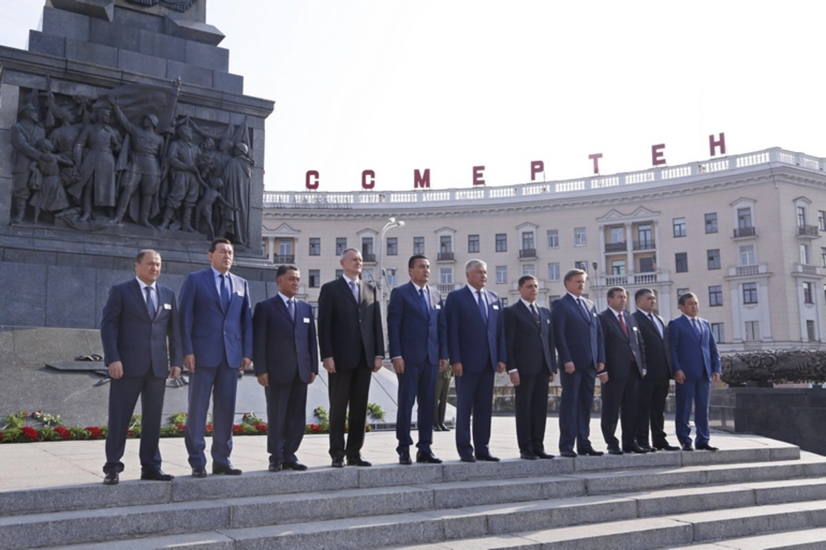 Ramil Usubov Minskdə danışıqlar apardı – FOTO